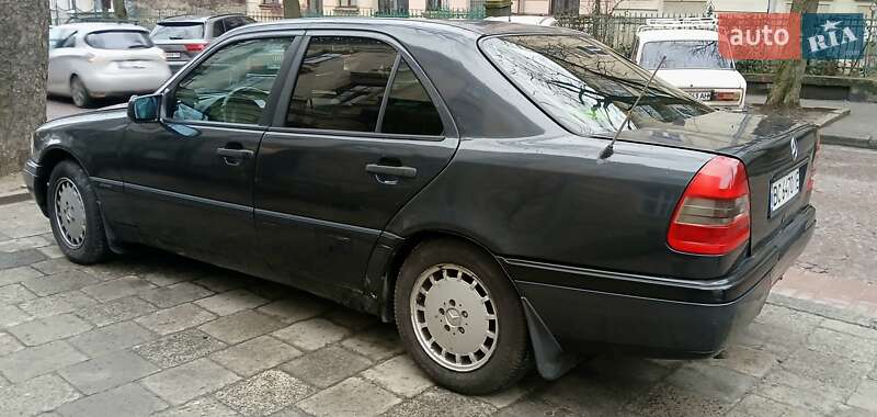 Седан Mercedes-Benz C-Class 1996 в Львове фото 5 Седан Mercedes-Benz C-Class 1996 в Львове
