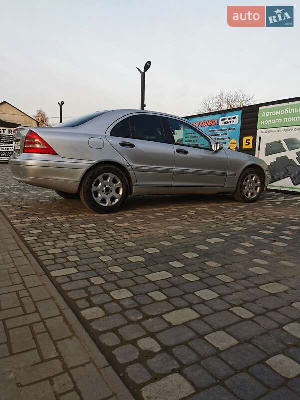 Седан Mercedes-Benz C-Class 2000 в Шепетовке