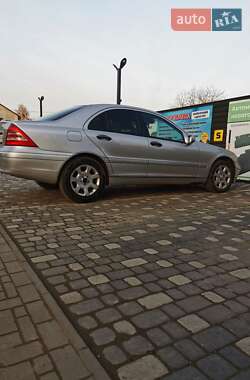 Седан Mercedes-Benz C-Class 2000 в 