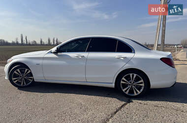 Седан Mercedes-Benz C-Class 2017 в Киеве