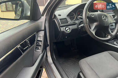 Седан Mercedes-Benz C-Class 2007 в 