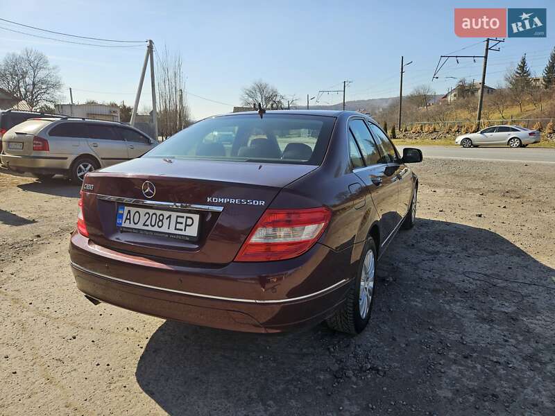 Седан Mercedes-Benz C-Class 2008 в Ужгороде фото 6 Седан Mercedes-Benz C-Class 2008 в Ужгороде