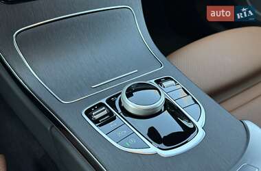 Купе Mercedes-Benz C-Class 2022 в 