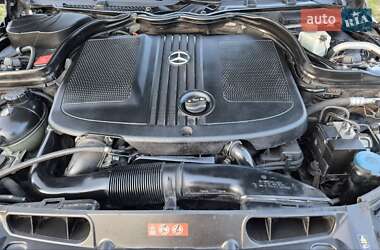 Универсал Mercedes-Benz C-Class 2011 в 
