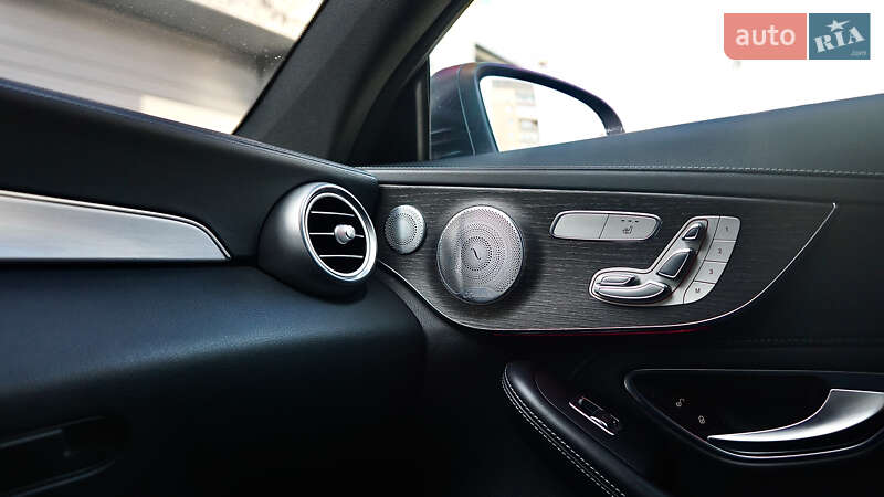 Купе Mercedes-Benz C-Class 2019 в Львове