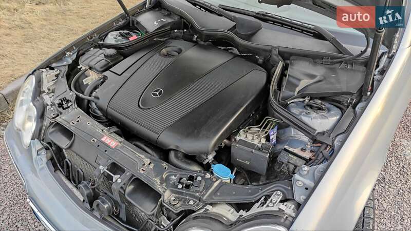 Универсал Mercedes-Benz C-Class 2004 в Львове