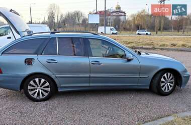 Універсал Mercedes-Benz C-Class 2004 в Львові