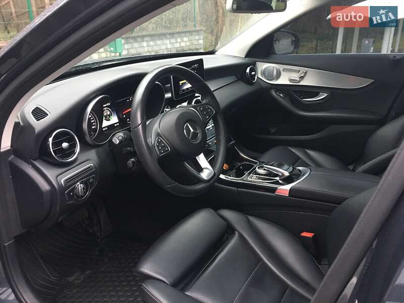 Седан Mercedes-Benz C-Class 2014 в Киеве