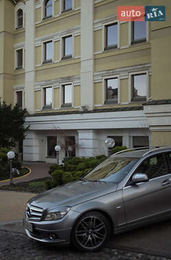 Универсал Mercedes-Benz C-Class 2008 в 