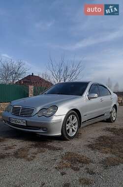 Седан Mercedes-Benz C-Class 2002 в 