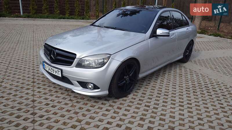 Седан Mercedes-Benz C-Class 2010 в Харкові