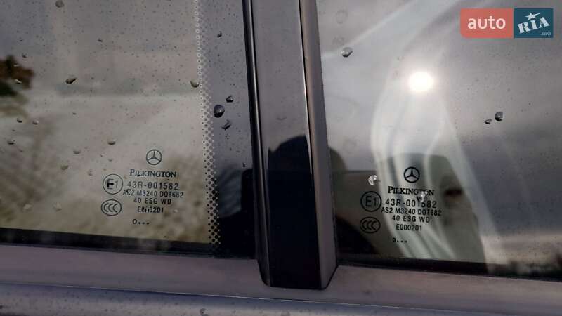 Седан Mercedes-Benz C-Class 2010 в Харкові