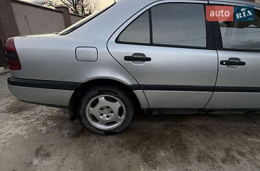 Седан Mercedes-Benz C-Class 1996 в 