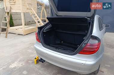 Купе Mercedes-Benz C-Class 2003 в 
