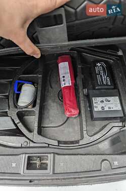 Седан Mercedes-Benz C-Class 2003 в 