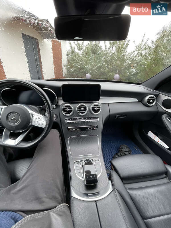 Седан Mercedes-Benz C-Class 2019 в Мостиске