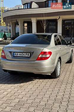 Седан Mercedes-Benz C-Class 2008 в 