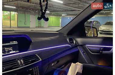 Седан Mercedes-Benz C-Class 2011 в 