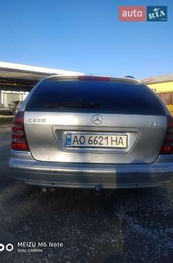 Универсал Mercedes-Benz C-Class 2004 в 