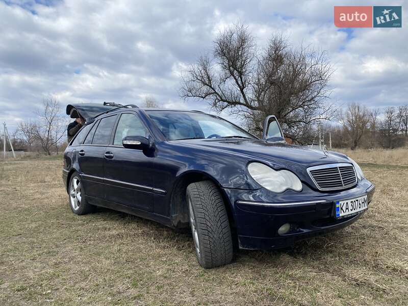 Универсал Mercedes-Benz C-Class 2002 в Днепре