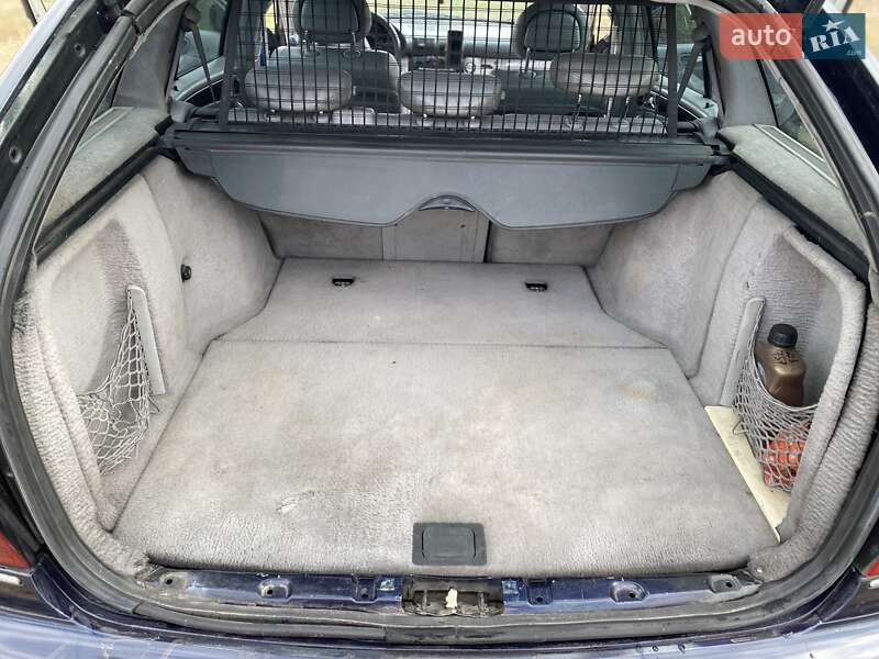 Универсал Mercedes-Benz C-Class 2002 в Днепре