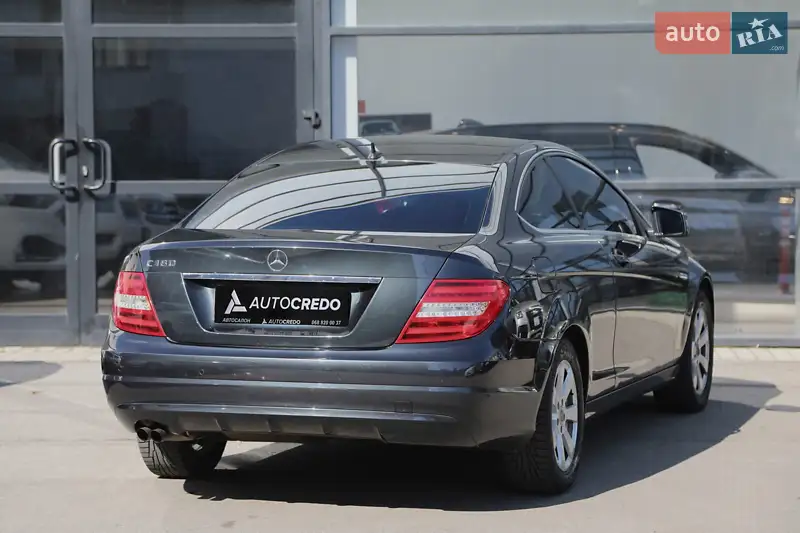 Купе Mercedes-Benz C-Class 2013 в 