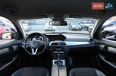 Купе Mercedes-Benz C-Class 2013 в 
