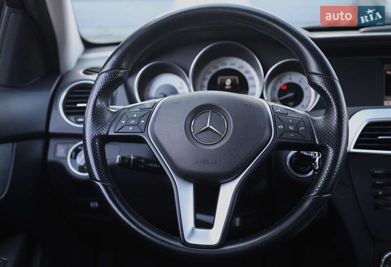 Купе Mercedes-Benz C-Class 2013 в Харькове