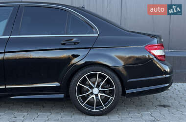 Седан Mercedes-Benz C-Class 2009 в 