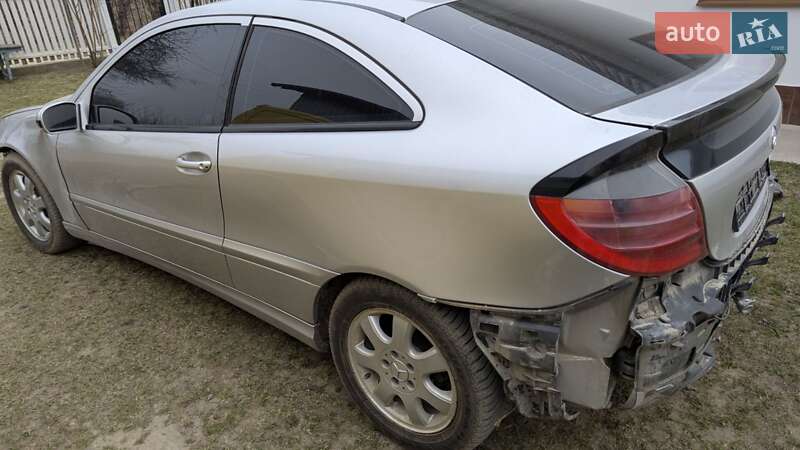 Купе Mercedes-Benz C-Class 2003 в Черновцах