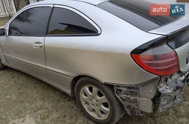 Купе Mercedes-Benz C-Class 2003 в 