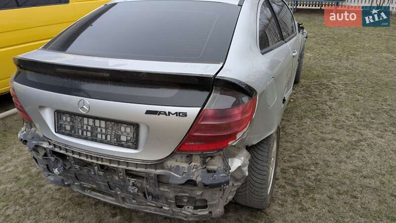 Купе Mercedes-Benz C-Class 2003 в Чернівцях