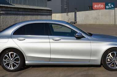 Седан Mercedes-Benz C-Class 2017 в 