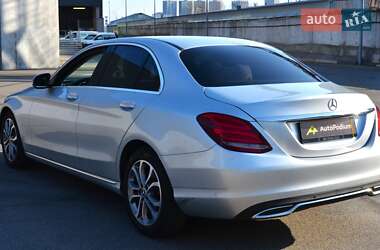 Седан Mercedes-Benz C-Class 2017 в 