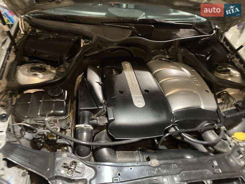 Купе Mercedes-Benz C-Class 2001 в Миргороде