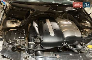 Купе Mercedes-Benz C-Class 2001 в 