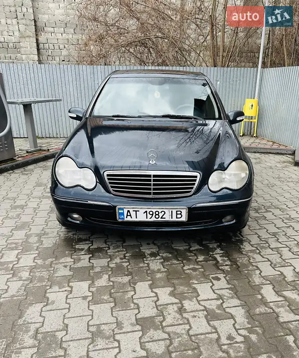 Mercedes-Benz C-Class