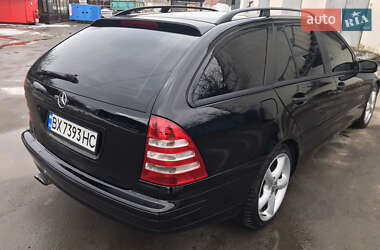 Универсал Mercedes-Benz C-Class 2003 в 