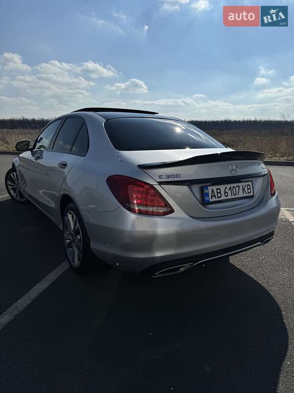 Седан Mercedes-Benz C-Class 2017 в Вінниці