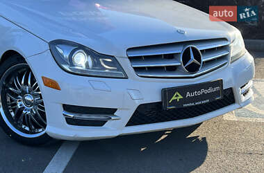 Седан Mercedes-Benz C-Class 2012 в 