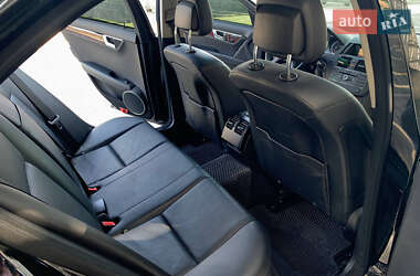 Седан Mercedes-Benz C-Class 2010 в 