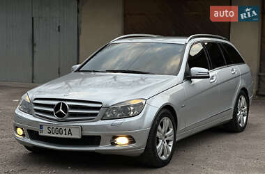 Универсал Mercedes-Benz C-Class 2010 в 