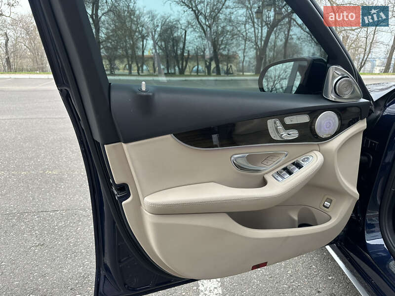 Седан Mercedes-Benz C-Class 2017 в Одессе