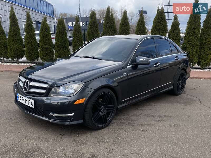 Mercedes-Benz C-Class 2013