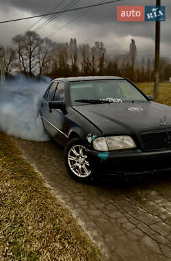 Седан Mercedes-Benz C-Class 1997 в 