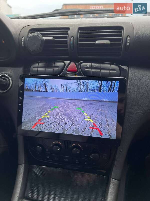 Седан Mercedes-Benz C-Class 2001 в Ивано-Франковске