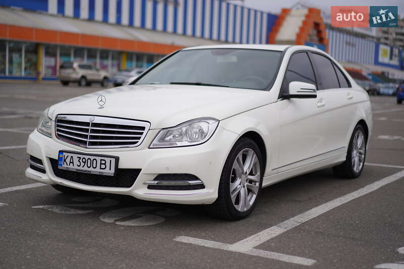 Седан Mercedes-Benz C-Class 2013 в 