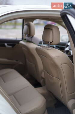 Седан Mercedes-Benz C-Class 2013 в 