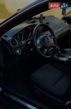 Универсал Mercedes-Benz C-Class 2014 в 