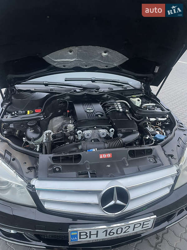 Седан Mercedes-Benz C-Class 2008 в Одессе